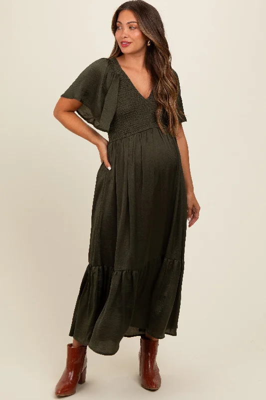 Midi dresses with ruffled sleeves for a more feminine and voluminous look Olive Satin Smocked Maternity Midi Dress Midi dresses with ruffled sleeves for a more feminine and voluminous look Olive Satin Smocked Maternity Midi Dress