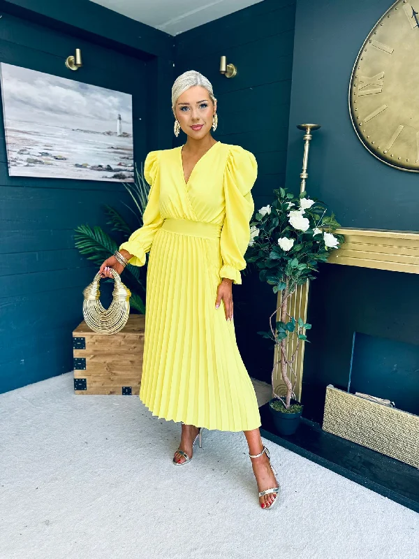 Sheath midi dresses with beaded embellishments for a formal occasion Aisling Pleated Midi Dress Daffodil Sheath midi dresses with beaded embellishments for a formal occasion Aisling Pleated Midi Dress Daffodil