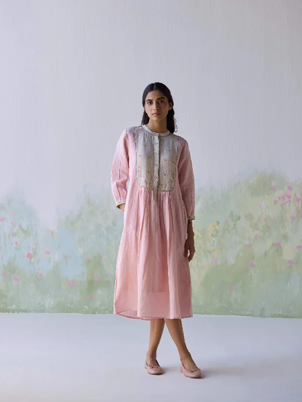 Midi dresses with belted waists to accentuate the figure In the Moment Linen Dress