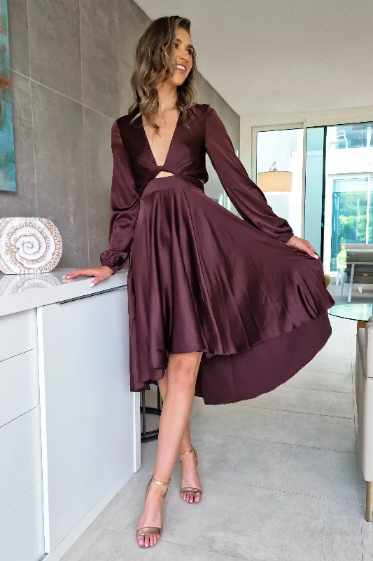 Midi dresses with abstract art prints for an artistic statement Nicola Satin Tie Front Midi Dress | Chocolate Midi dresses with abstract art prints for an artistic statement Nicola Satin Tie Front Midi Dress | Chocolate