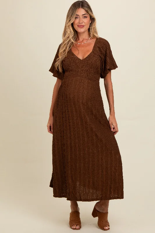 Midi dresses with ruched bodices for a feminine and fitted feel Brown Smocked V-Neck Short Puff Sleeve Textured Maternity Midi Dress Midi dresses with ruched bodices for a feminine and fitted feel Brown Smocked V-Neck Short Puff Sleeve Textured Maternity Midi Dress