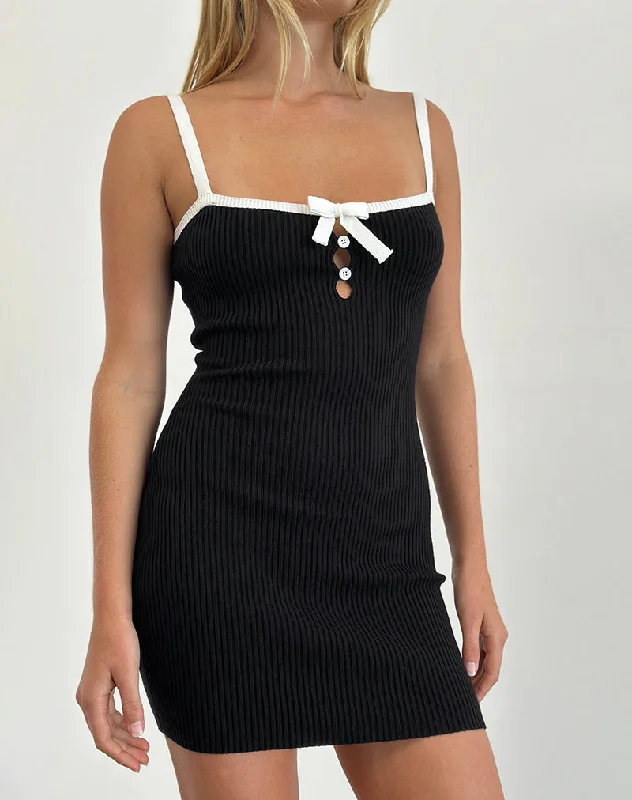 Mini dresses with patchwork designs for a unique style Acilla Knitted Mini Dress in Black Mini dresses with patchwork designs for a unique style Acilla Knitted Mini Dress in Black