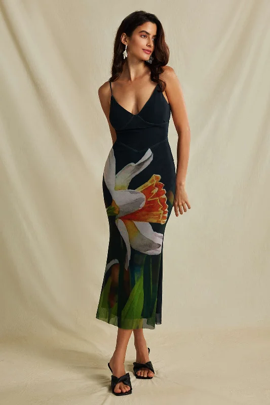 Midi dresses with halter necks for a stylish and comfortable option Floral Print Crisscross Back Mesh Slip Midi Dress Midi dresses with halter necks for a stylish and comfortable option Floral Print Crisscross Back Mesh Slip Midi Dress