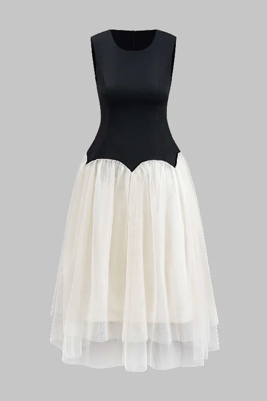 Midi dresses with button - front designs for a classic touch Contrast Ruched Zipper Sleeveless Midi Dress Midi dresses with button - front designs for a classic touch Contrast Ruched Zipper Sleeveless Midi Dress