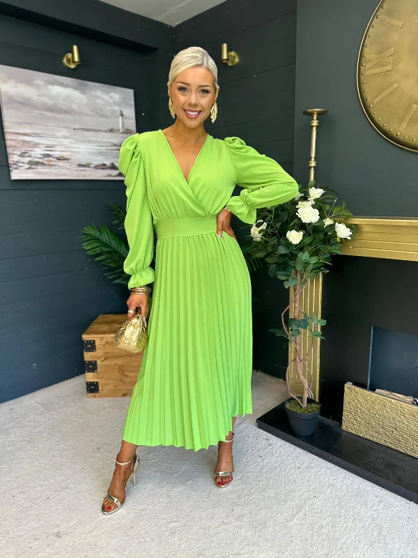 Midi dresses with asymmetric hems for a fashion - forward and dynamic appearance Aisling Pleated Midi Dress Apple Midi dresses with asymmetric hems for a fashion - forward and dynamic appearance Aisling Pleated Midi Dress Apple
