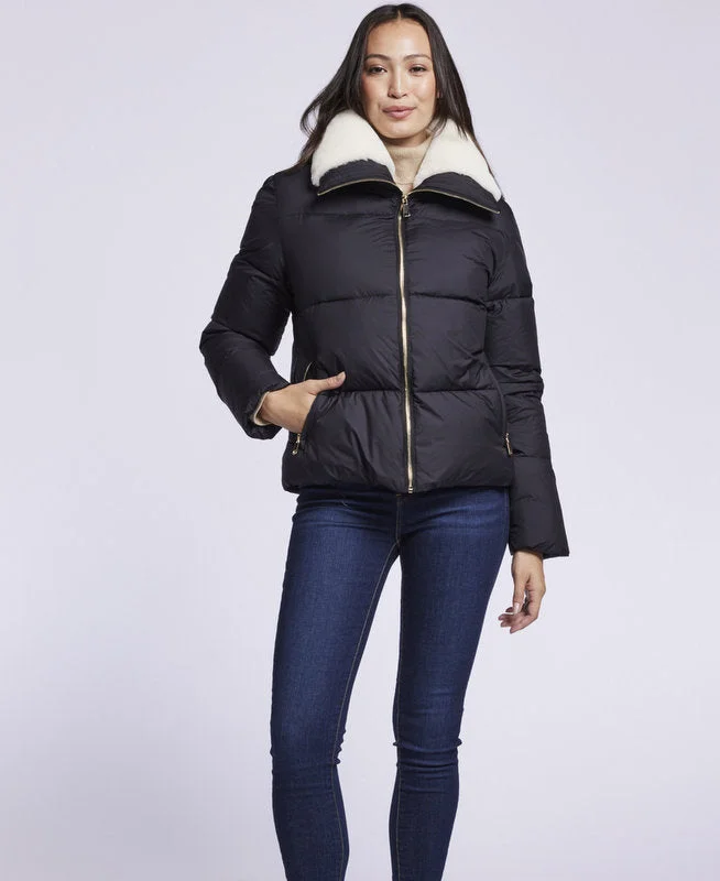 Women's faux fur coats in bright colors for a bold fashion statement302 Down jacket with genuine shearling collar Women's faux fur coats in bright colors for a bold fashion statement302 Down jacket with genuine shearling collar