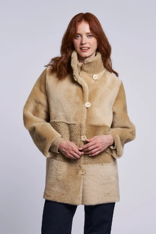 Mid - length women's down coats in a slim fit for a modern and sleek appearance350 Multi texture reversible shearling CLEARANCE $550 just 1 left 1/M Mid - length women's down coats in a slim fit for a modern and sleek appearance350 Multi texture reversible shearling CLEARANCE $550 just 1 left 1/M