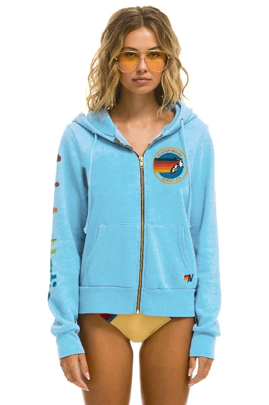 Women's long - sleeve cropped sweatshirt with ribbed cuffs for a snug fitAVIATOR NATION HOODIE - SKY Women's long - sleeve cropped sweatshirt with ribbed cuffs for a snug fitAVIATOR NATION HOODIE - SKY