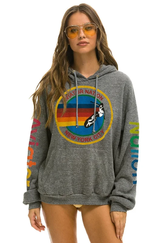 Women's quarter - zip sweatshirt made of organic cotton for eco - conscious fashionAVIATOR NATION NEW YORK CITY RELAXED PULLOVER HOODIE - HEATHER GREY Women's quarter - zip sweatshirt made of organic cotton for eco - conscious fashionAVIATOR NATION NEW YORK CITY RELAXED PULLOVER HOODIE - HEATHER GREY