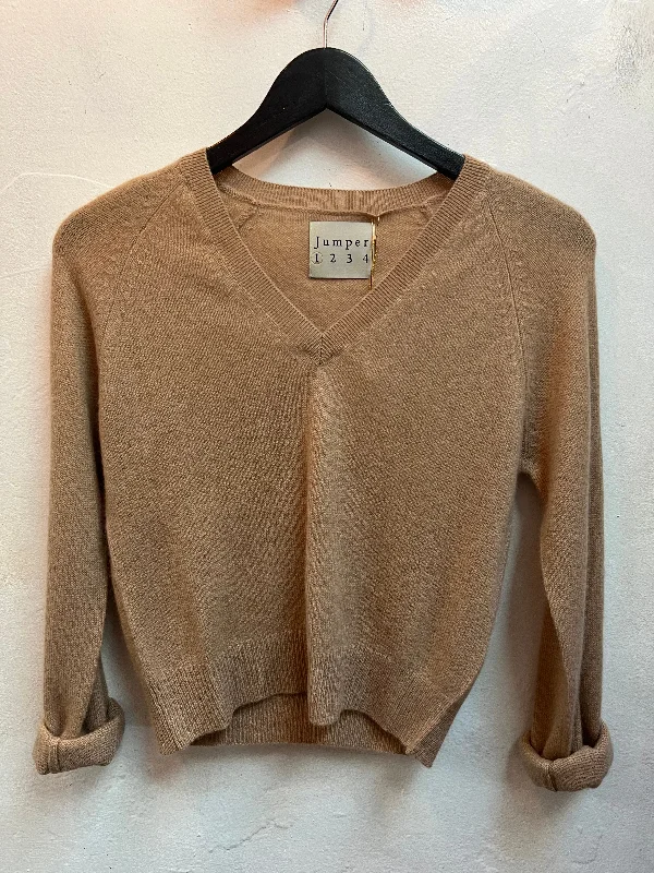 Women's shearling - lined suede jackets for ultimate warmth and luxuryCamel Crop Vee Women's shearling - lined suede jackets for ultimate warmth and luxuryCamel Crop Vee