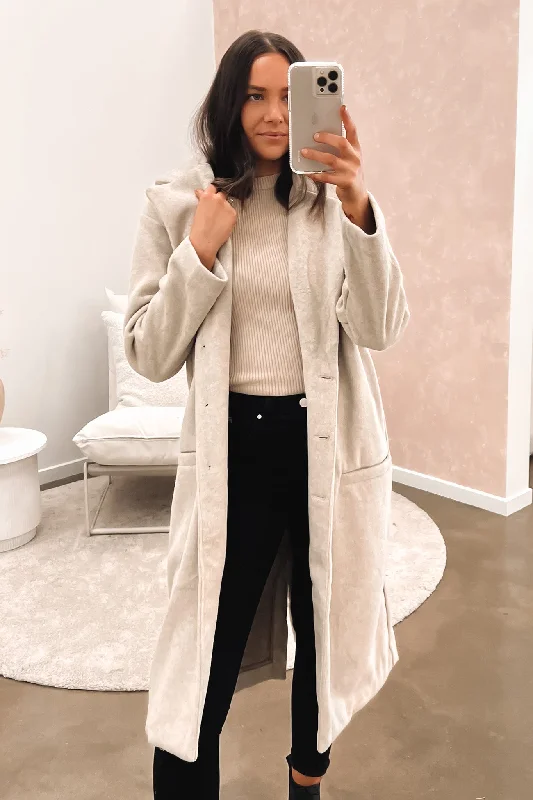 Women's long - length wool blend jackets for a warm and stylish winter lookCharm Coat Beige Women's long - length wool blend jackets for a warm and stylish winter lookCharm Coat Beige
