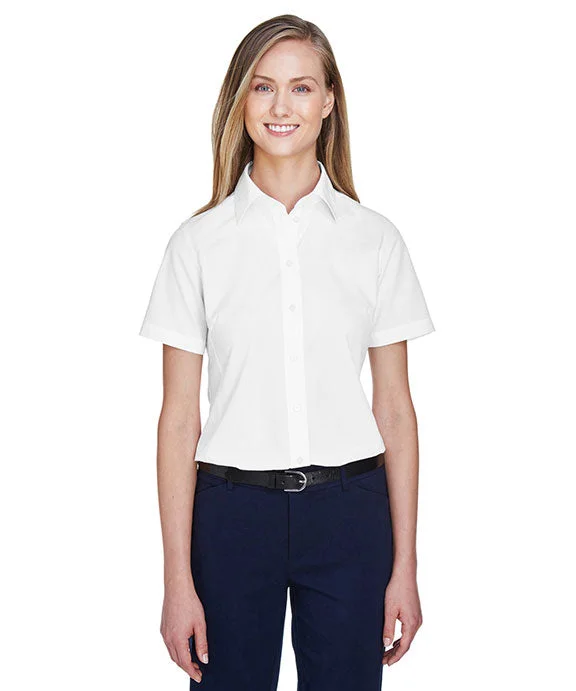 Women's tie - front hoodie in a lightweight fabric for summer layeringD620SW - Devon & Jones Ladies Crown Woven Collection™ Solid Broadcloth Short-Sleeve Shirt | White Women's tie - front hoodie in a lightweight fabric for summer layeringD620SW - Devon & Jones Ladies Crown Woven Collection™ Solid Broadcloth Short-Sleeve Shirt | White