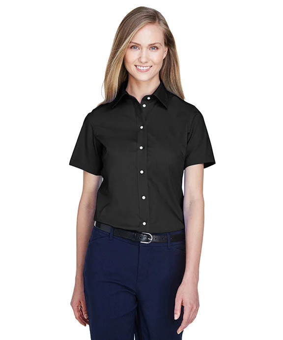Women's zip - front sweatshirt with contrast stitching for a sporty aestheticD620SW - Devon & Jones Ladies Crown Woven Collection™ Solid Broadcloth Short-Sleeve Shirt Women's zip - front sweatshirt with contrast stitching for a sporty aestheticD620SW - Devon & Jones Ladies Crown Woven Collection™ Solid Broadcloth Short-Sleeve Shirt