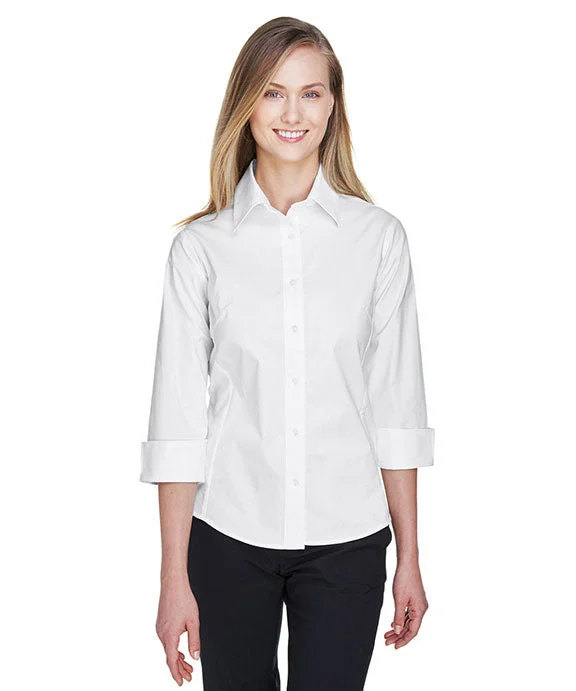 Women's fleece - lined hoodie with thumbholes for warmth in winterDP625W - Devon & Jones Ladies Perfect Fit™ Three-Quarter Sleeve Stretch Poplin Blouse | White Women's fleece - lined hoodie with thumbholes for warmth in winterDP625W - Devon & Jones Ladies Perfect Fit™ Three-Quarter Sleeve Stretch Poplin Blouse | White