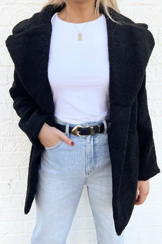 Women's denim jackets with a patchwork design for a bohemian and artsy styleJessie Teddy Coat Black Women's denim jackets with a patchwork design for a bohemian and artsy styleJessie Teddy Coat Black