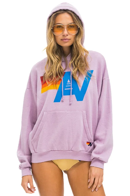 Women's quarter - zip sweatshirt made of organic cotton for eco - conscious fashionLOGO PULLOVER RELAXED HOODIE - MAUVE Women's quarter - zip sweatshirt made of organic cotton for eco - conscious fashionLOGO PULLOVER RELAXED HOODIE - MAUVE