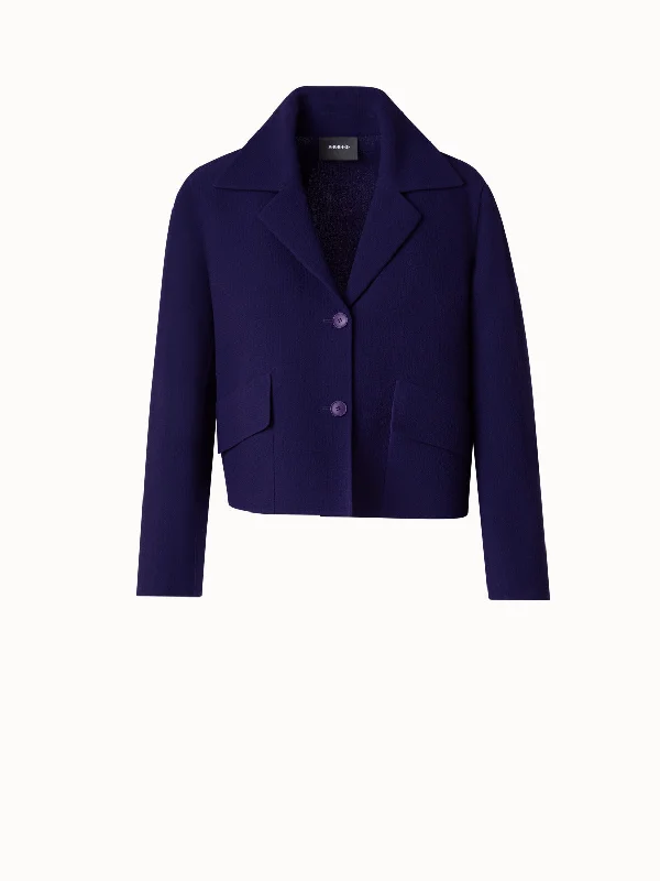 Women's trench coats with a removable belt for customizable stylingShort Jacket in Wool Crêpe Double-Face Women's trench coats with a removable belt for customizable stylingShort Jacket in Wool Crêpe Double-Face
