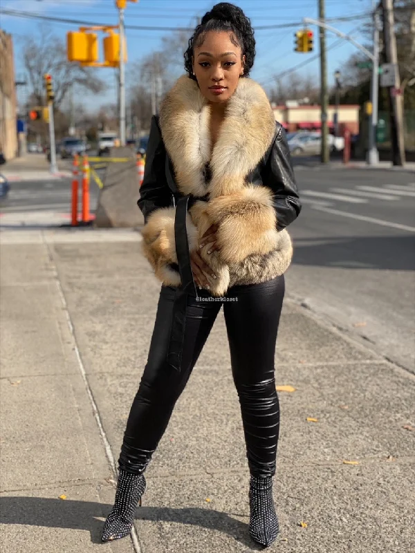 Women's quilted puffer jackets in a cropped silhouette for a modern twistWomen's Tina Leather Jacket With Full Fox Trimming Women's quilted puffer jackets in a cropped silhouette for a modern twistWomen's Tina Leather Jacket With Full Fox Trimming