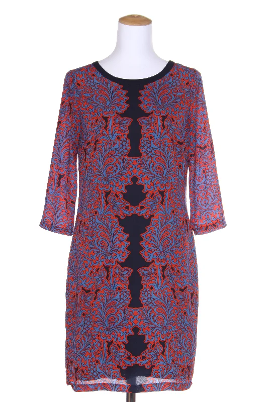 Backless Women Dress for a Sexy and Alluring Look at Evening Events Backless Women Dress for a Sexy and Alluring Look at Evening Events JACQUI.E - Mirror print dress! 8 Backless Women Dress for a Sexy and Alluring Look at Evening Events Backless Women Dress for a Sexy and Alluring Look at Evening Events JACQUI.E - Mirror print dress! 8