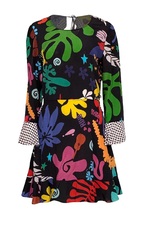 Maxi Women Dress with Floral Print for a Bohemian Vibe Maxi Women Dress with Floral Print for a Bohemian Vibe RIXO - Black & Multi Color Graphic Print Silk Dress Sz L Maxi Women Dress with Floral Print for a Bohemian Vibe Maxi Women Dress with Floral Print for a Bohemian Vibe RIXO - Black & Multi Color Graphic Print Silk Dress Sz L