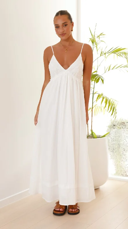 Maxi dresses with a halter neck for a stylish and sophisticated choiceElouise Maxi Dress - White Maxi dresses with a halter neck for a stylish and sophisticated choiceElouise Maxi Dress - White