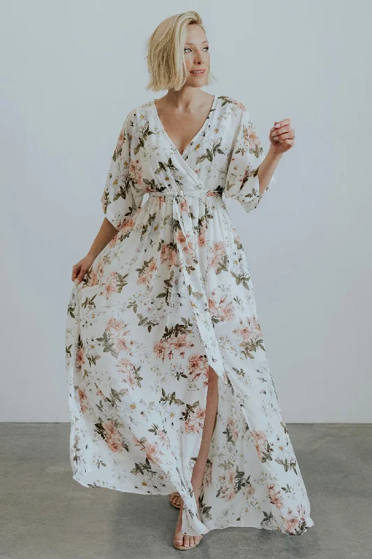 Polyester maxi dresses for easy - care and durabilityKia Kimono Maxi Dress | White Floral