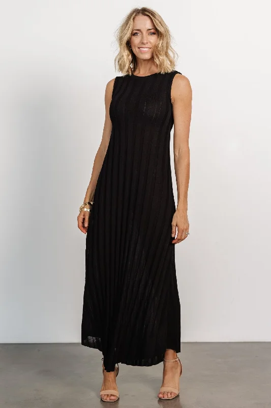 Animal print maxi dresses for a statement - making outfitSkylar Tank Maxi Dress | Black Animal print maxi dresses for a statement - making outfitSkylar Tank Maxi Dress | Black