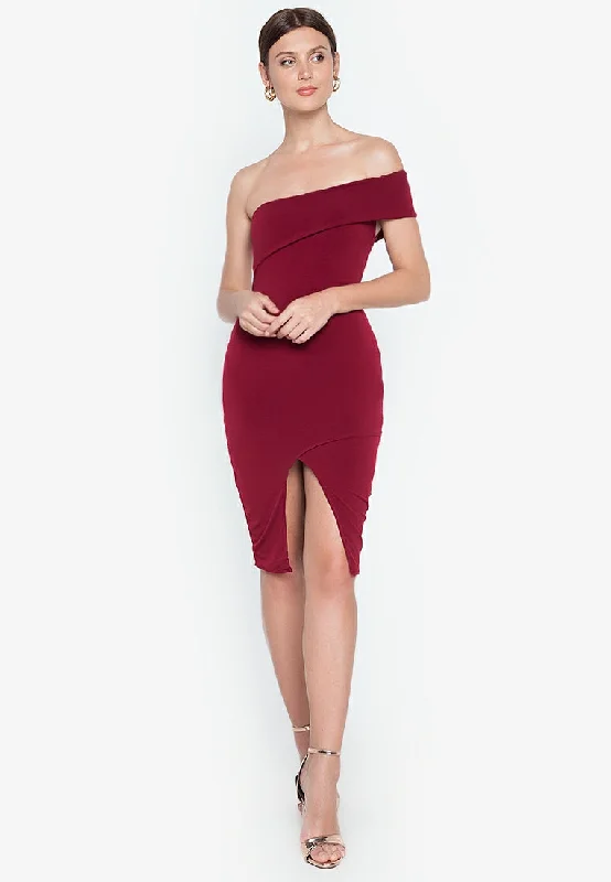 Midi dresses with puff sleeves for a vintage - inspired lookAmelia