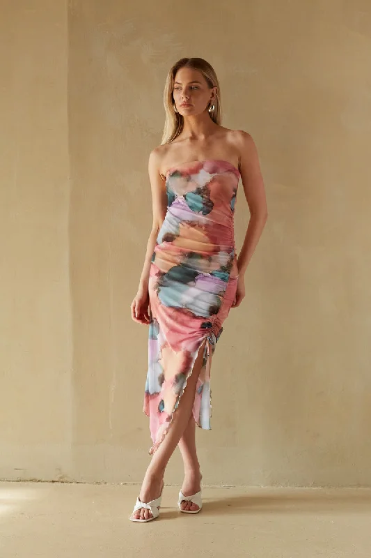 High - low midi dresses with geometric patterns for a modern partyPaloma Strapless Watercolor Cinch Midi Dress High - low midi dresses with geometric patterns for a modern partyPaloma Strapless Watercolor Cinch Midi Dress