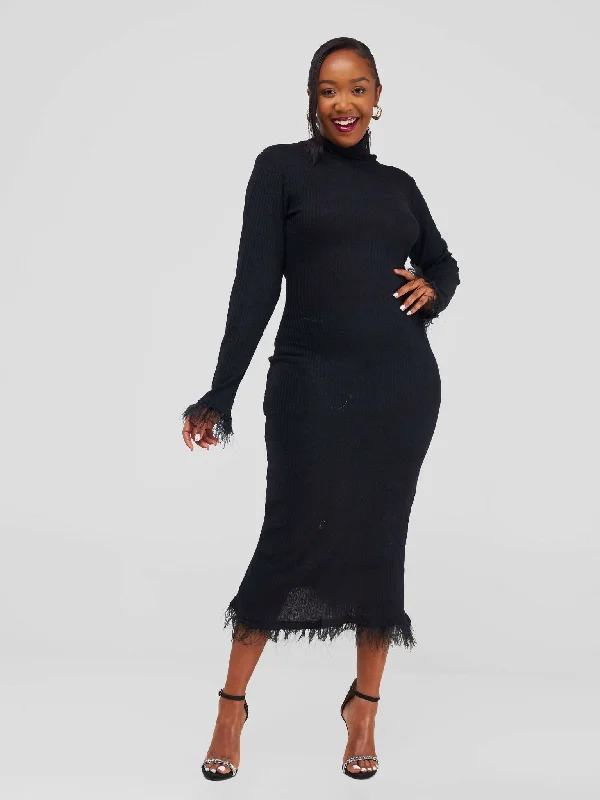 Plaid midi dresses for a fall - themed family gatheringNefpatra Nora Midi Dress - Black Plaid midi dresses for a fall - themed family gatheringNefpatra Nora Midi Dress - Black