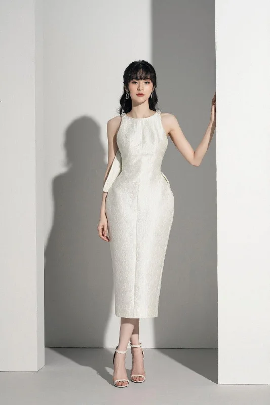 Midi dresses with lace - up fronts for a unique and adjustable styleRodin Pencil Sleeveless Brocade Midi Dress Midi dresses with lace - up fronts for a unique and adjustable styleRodin Pencil Sleeveless Brocade Midi Dress