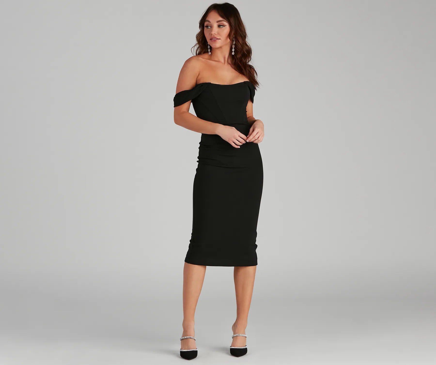 Midi dresses with fringe details for a fun and energetic styleSheila Crepe Corset Midi Formal Dress Midi dresses with fringe details for a fun and energetic styleSheila Crepe Corset Midi Formal Dress