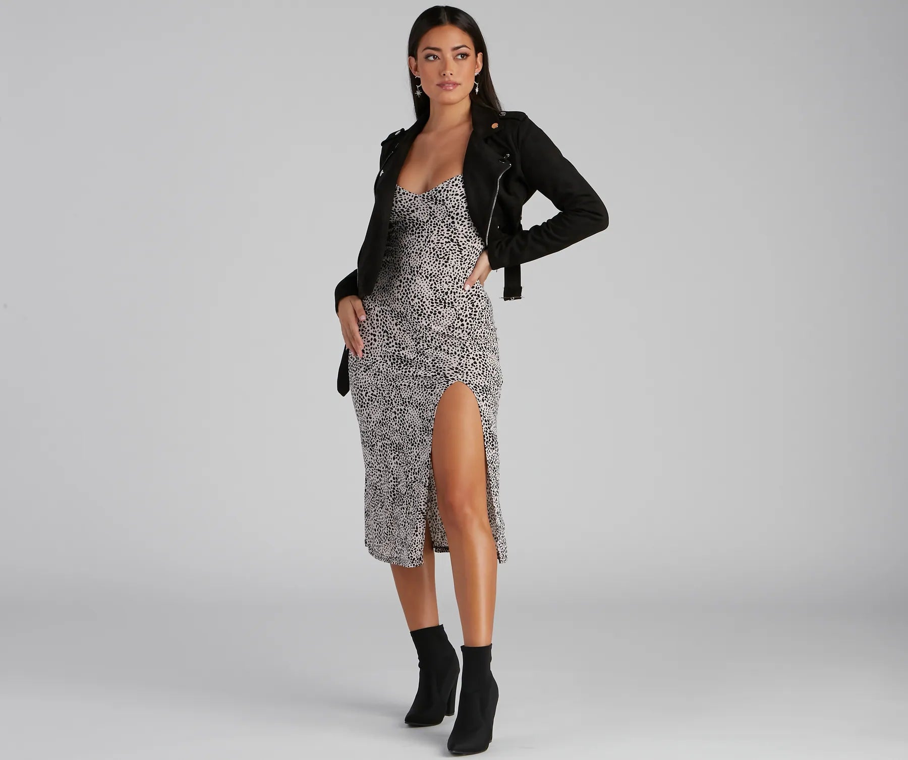Midi dresses with V - necklines for a flattering and elongating effectSteal The Spotlight Leopard Slit Midi Dress Midi dresses with V - necklines for a flattering and elongating effectSteal The Spotlight Leopard Slit Midi Dress