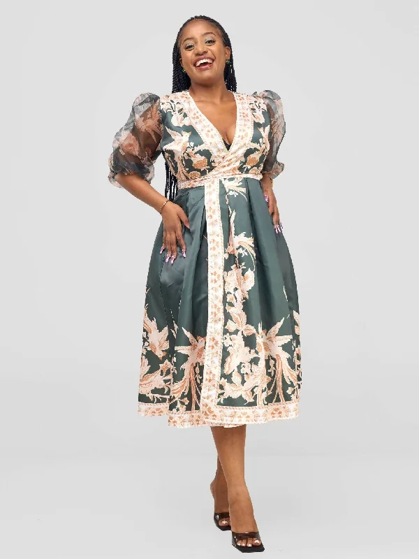 Midi dresses with ruched sleeves for a more fitted and stylish arm lookStylish Sisters Dress - Green Midi dresses with ruched sleeves for a more fitted and stylish arm lookStylish Sisters Dress - Green