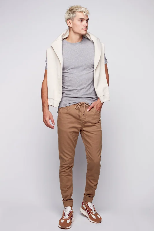 Light - wash women jeans for a fresh and summery appearanceJAGGER - 5 Pocket Soft French Terry Classic Jogger - Beige Light - wash women jeans for a fresh and summery appearanceJAGGER - 5 Pocket Soft French Terry Classic Jogger - Beige