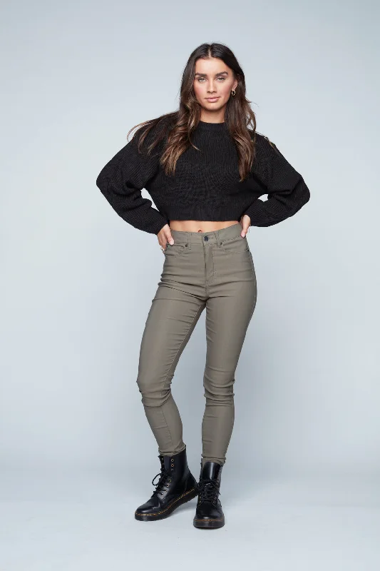 Embellished women jeans with studs or rhinestones for a glamorous touchLULU - High Rise Fleece Lined Super Skinny Pants - Olive Embellished women jeans with studs or rhinestones for a glamorous touchLULU - High Rise Fleece Lined Super Skinny Pants - Olive