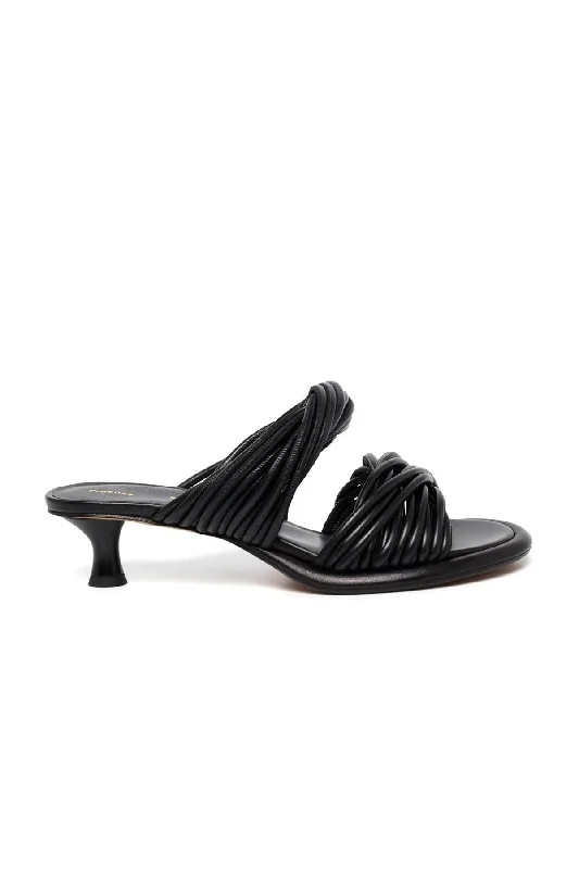 Jeggings women jeans combining the comfort of leggings and style of jeansProenza Schouler Pipe Rolo Sandal - Black Jeggings women jeans combining the comfort of leggings and style of jeansProenza Schouler Pipe Rolo Sandal - Black