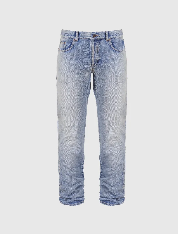 Light - wash women jeans for a fresh and summery appearanceSLIM FIT PANT