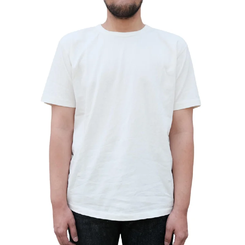 Wide - leg women jeans for a modern and relaxed vibeStudio D'Artisan American Dry Jersey Tee (White) Wide - leg women jeans for a modern and relaxed vibeStudio D'Artisan American Dry Jersey Tee (White)