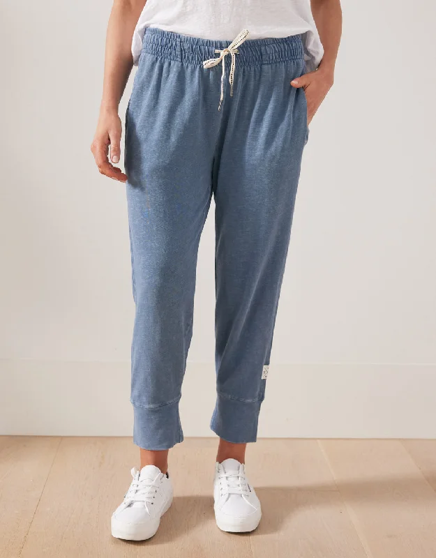 Wide - leg women jeans for a modern and relaxed vibeWashed 3/4 Brunch Pants - Denim