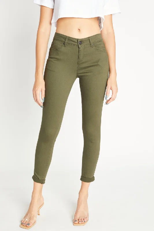 Straight - leg women jeans with a classic and timeless appealClassic Push Up Skinny Jeans Straight - leg women jeans with a classic and timeless appealClassic Push Up Skinny Jeans