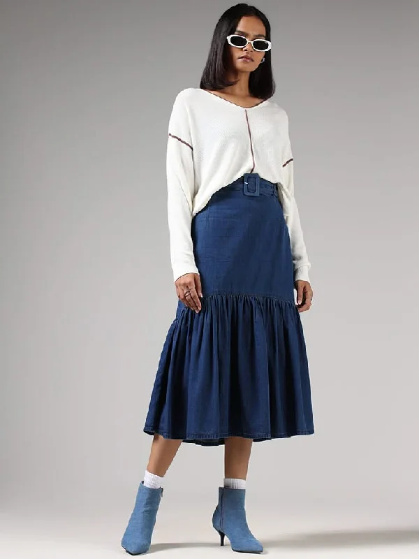 Women's tall - length straight pants Skinny women jeans with a form - fitting design LOV Off White Ribbed Sweater