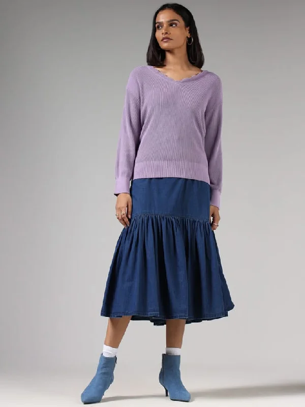 Women's flared office pants Ripped women jeans for a rebellious and fashion - forward style LOV Orchid Purple Ribbed Sweater Women's flared office pants Ripped women jeans for a rebellious and fashion - forward style LOV Orchid Purple Ribbed Sweater