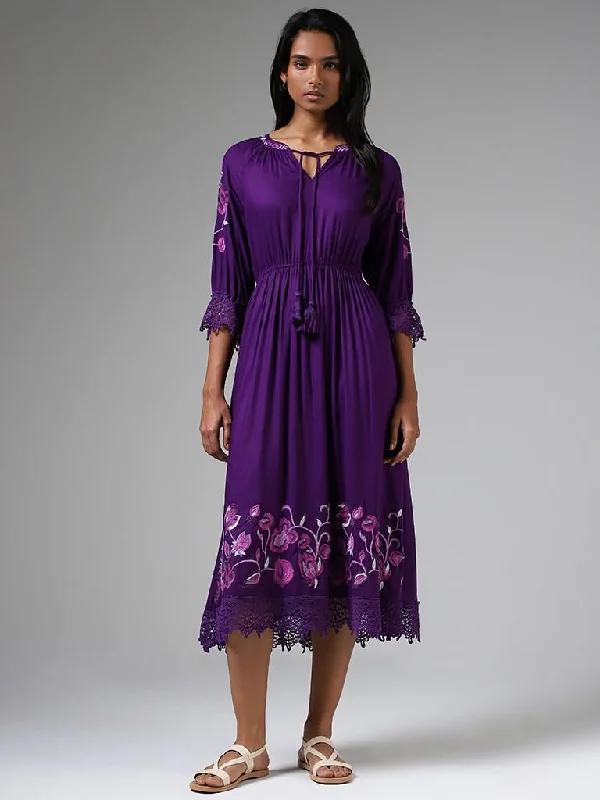 Women's matching top and pants set Mom jeans for a nostalgic and casual look LOV Purple Floral Embroidered Lace Insert Dress Women's matching top and pants set Mom jeans for a nostalgic and casual look LOV Purple Floral Embroidered Lace Insert Dress