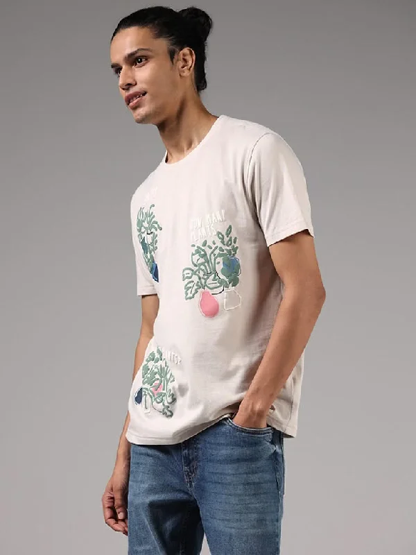 Women's pants for snowboarding Button - fly women jeans with a traditional touch Nuon Beige Typographic Printed Cotton Slim-Fit T-Shirt Women's pants for snowboarding Button - fly women jeans with a traditional touch Nuon Beige Typographic Printed Cotton Slim-Fit T-Shirt