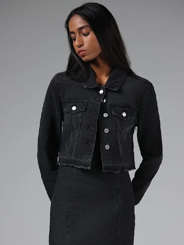 Women's flared office pants Ripped women jeans for a rebellious and fashion - forward style Nuon Black Cropped Denim Jacket Women's flared office pants Ripped women jeans for a rebellious and fashion - forward style Nuon Black Cropped Denim Jacket