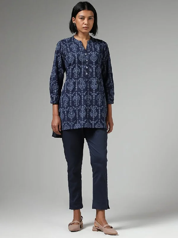 Women's printed floral pants High - waisted women jeans for a flattering silhouette Utsa Navy Blue Printed High Low Kurti Women's printed floral pants High - waisted women jeans for a flattering silhouette Utsa Navy Blue Printed High Low Kurti