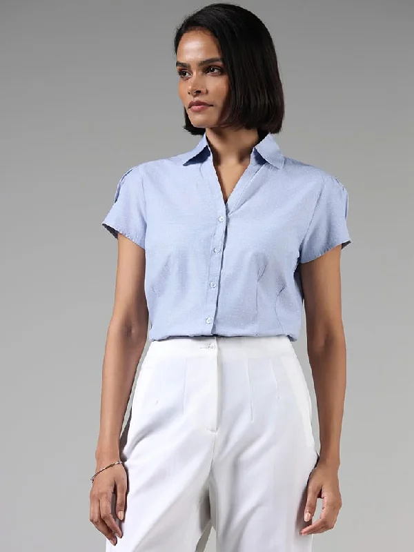 Women's denim shorts - style pants Light - wash women jeans for a fresh and summery appearance Wardrobe Light Blue Polka Dot Printed Shirt Women's denim shorts - style pants Light - wash women jeans for a fresh and summery appearance Wardrobe Light Blue Polka Dot Printed Shirt