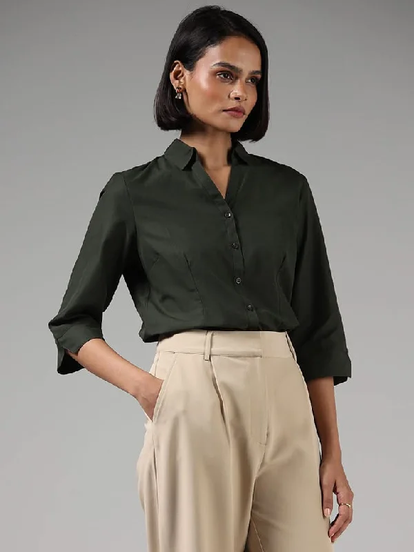 Women's pants for running Wide - leg women jeans for a modern and relaxed vibe Wardrobe Solid Bottle Green Shirt Women's pants for running Wide - leg women jeans for a modern and relaxed vibe Wardrobe Solid Bottle Green Shirt