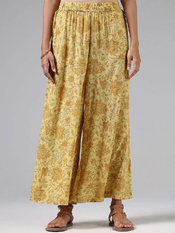 Women's pocket - equipped casual pants Button - fly women jeans with a traditional touch Zuba Mustard Floral Printed Palazzos Women's pocket - equipped casual pants Button - fly women jeans with a traditional touch Zuba Mustard Floral Printed Palazzos